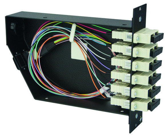 FanOut-Modul with 6xSC APC D SM green type A, 1xMPO APC male with FanOut 12x9µ OS2 (Telegärtner H02050F4041)