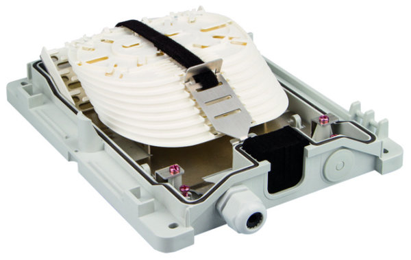 SAM-ODB 54 mit 8 SC Kassetten für max. 4 Fasern pro Kassette (Telegärtner H02050A0282)
